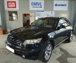 Infiniti FX45