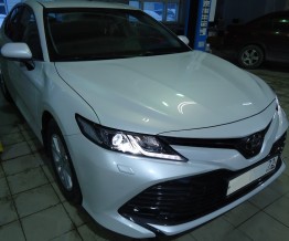 Toyota Camry 70