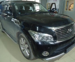Infiniti QX56